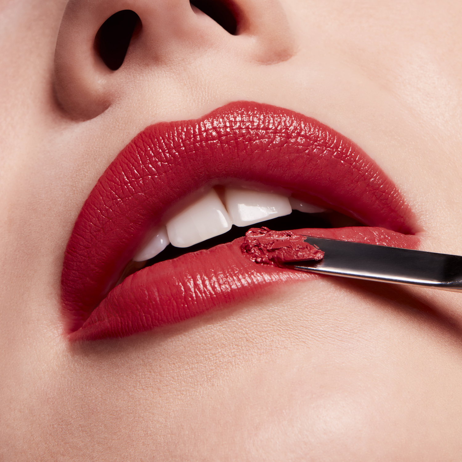 Lustreglass Lipstick
