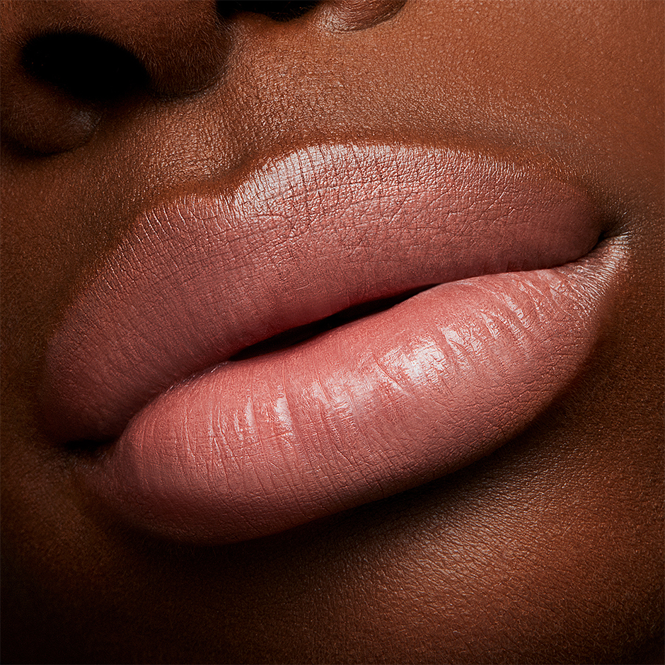 Love Me Lipstick