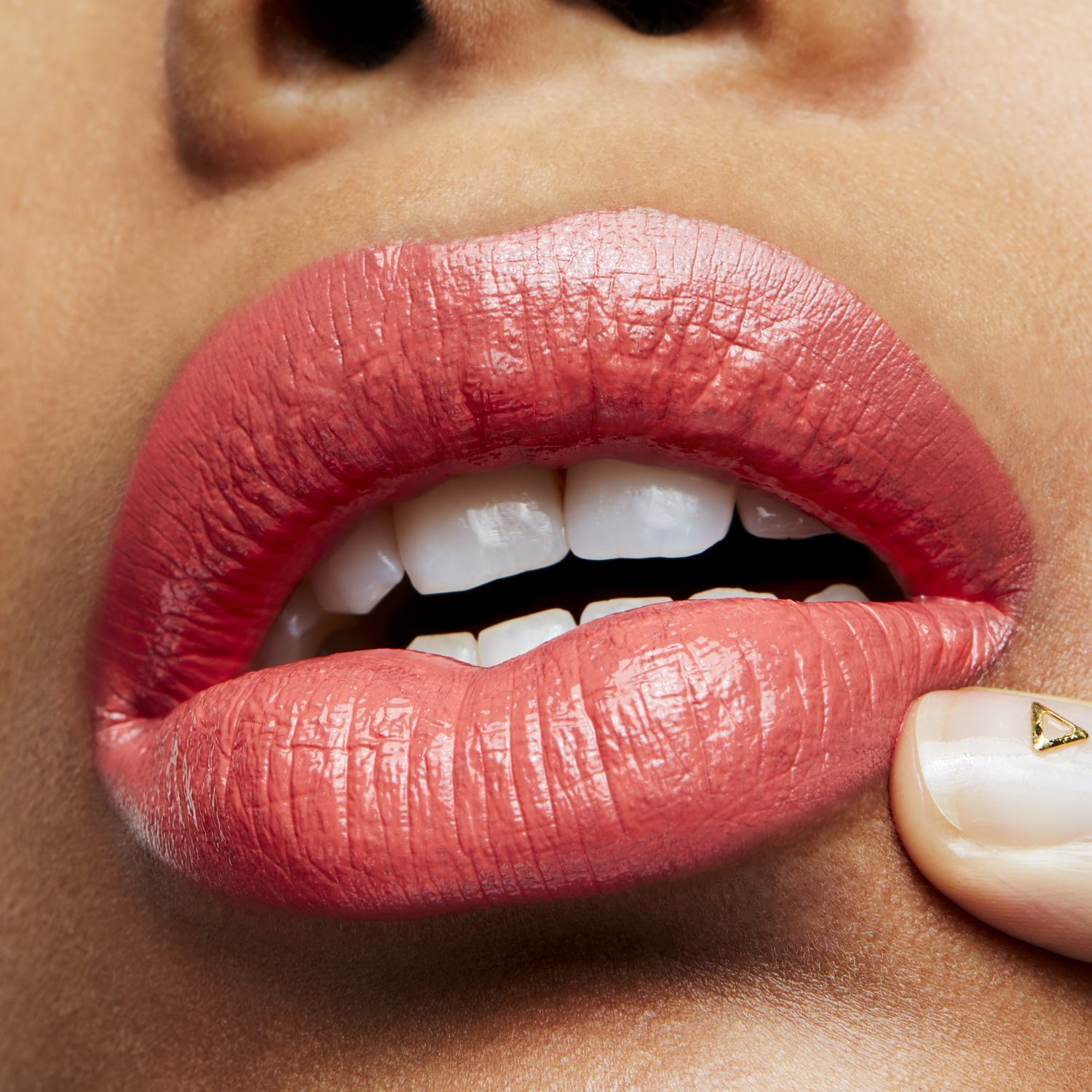 Amplified Crème Lipstick