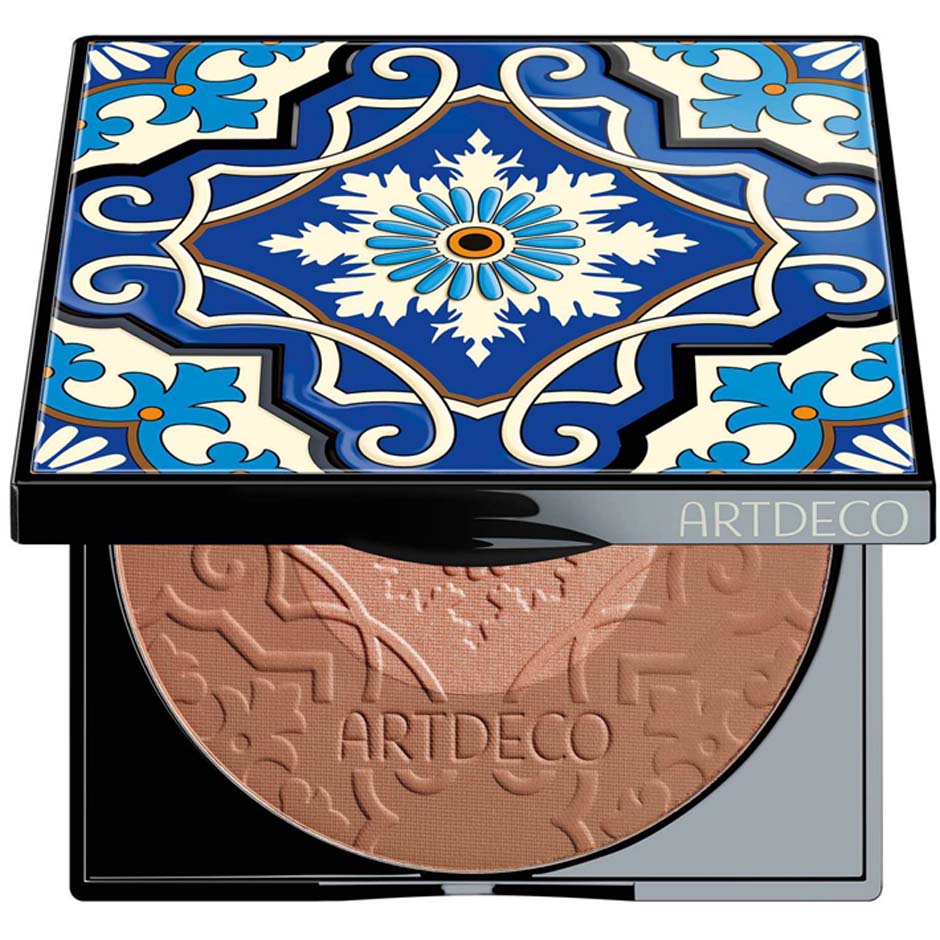 All Seasons Bronzing Powder