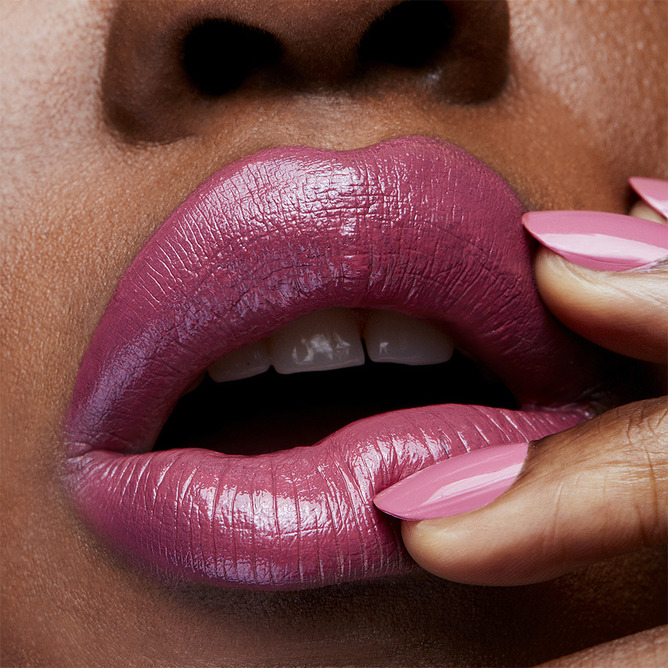 Amplified Crème Lipstick