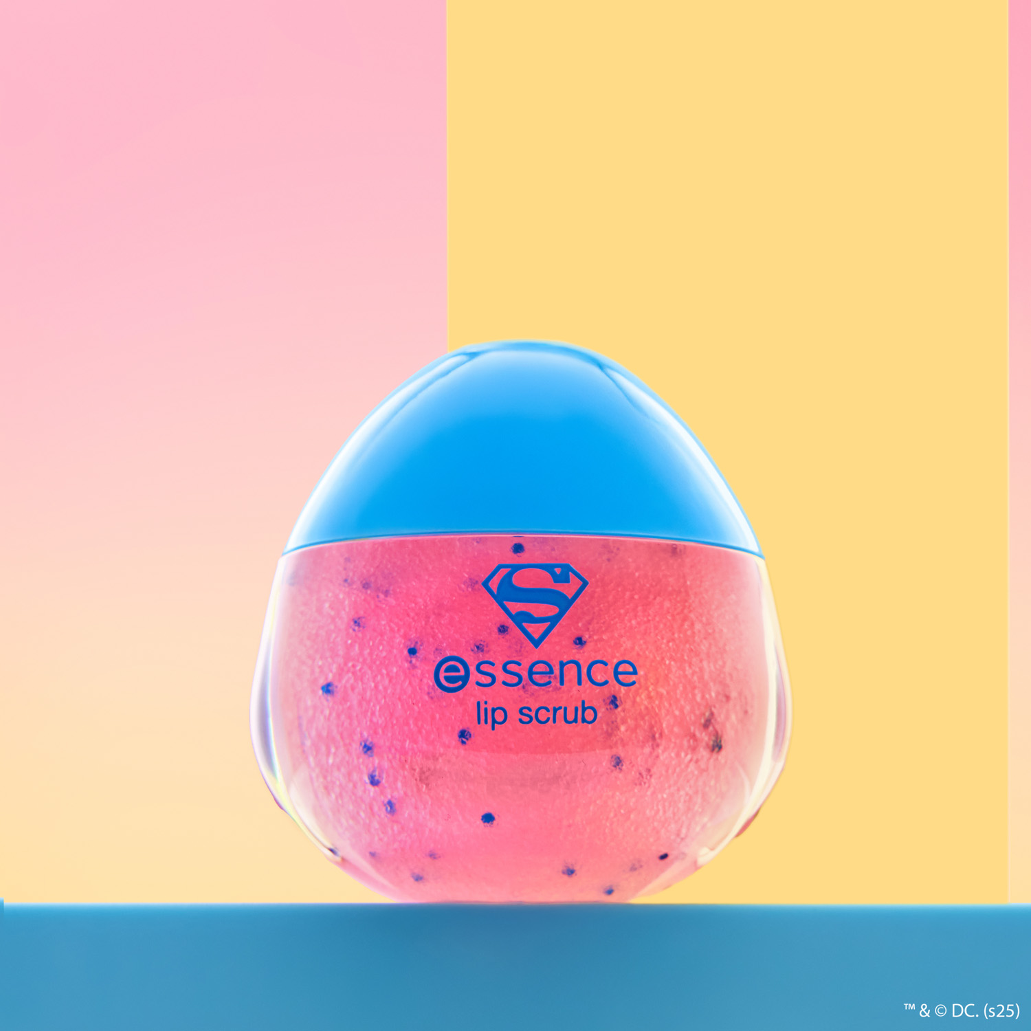 Superman lip scrub